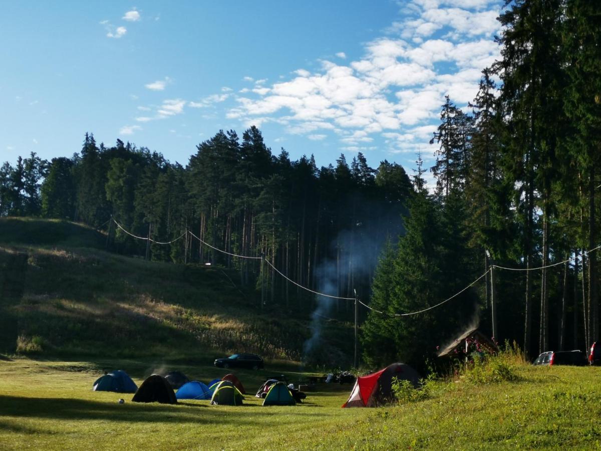 Kempings Ozolkalns Cēsis Buitenkant foto