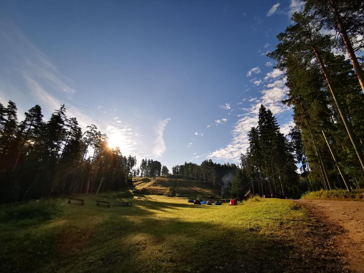 Kempings Ozolkalns Cēsis Buitenkant foto